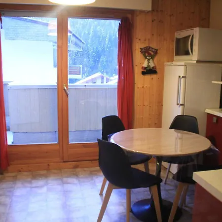 Chatel, 2 Pieces, 4 Personnes - Fr-1-200-348 아파트 Châtel